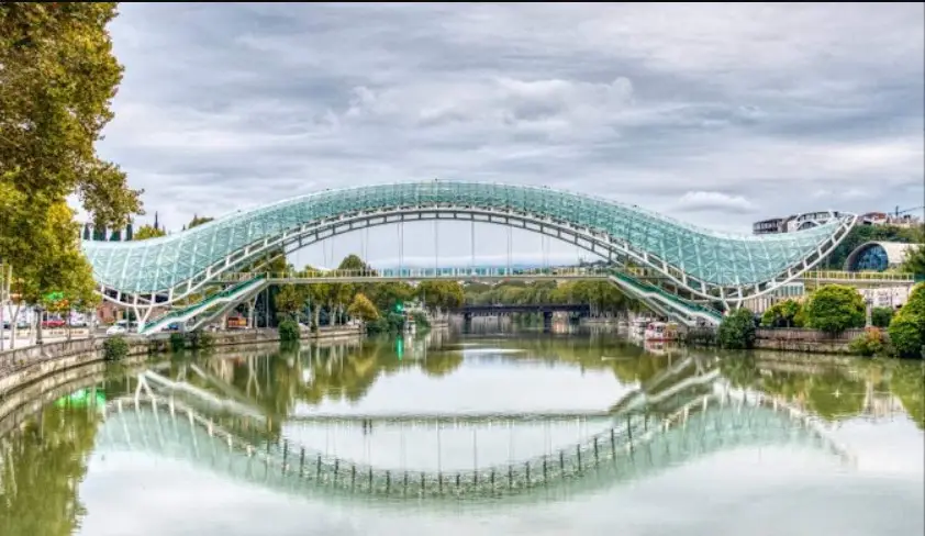 erzurumdan-tiflise-1-gece-konaklamali-tur-turu