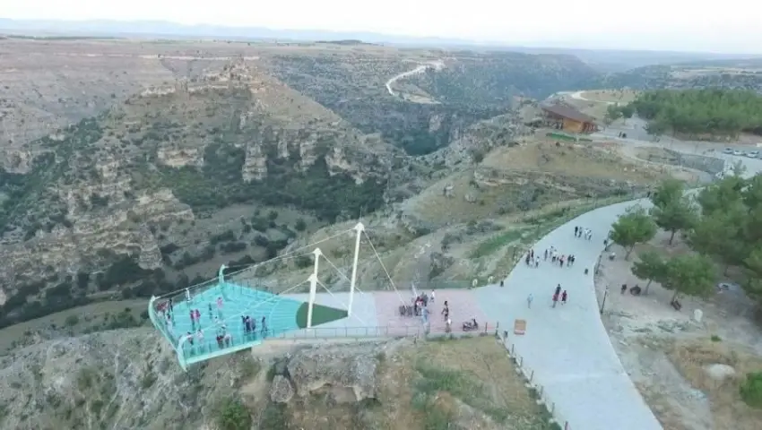 usak-ulubey-kanyonu-ve-kuladokya-turu-kula-evleri-turu