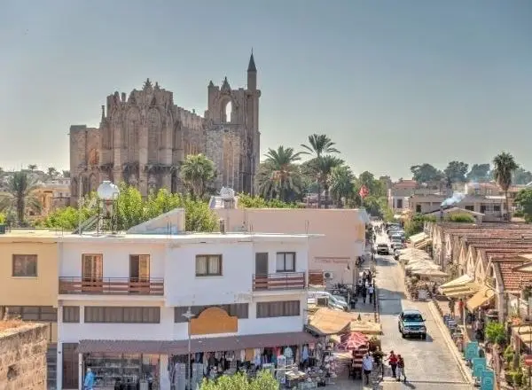 izmir-cikisli-somestre-ozel-ucakli-kibris-turu-3-gece-pia-bella-otel-turu