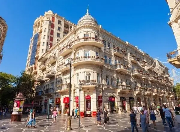 izmir-cikisli-ucakli-azerbaycan-gurcistan-turu-6-gece-turu