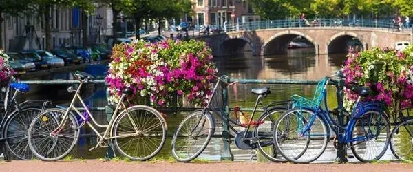 izmirden-direkt-hareketli-gorkemli-amsterdam-renklerin-sehri-sun-express-hava-yollari-4-gece-turu