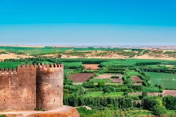 izmir-cikisli-sevgililer-gunu-ozel-ucakli-mardin-hasankeyf-diyarbakir-turu-2-gece-turu